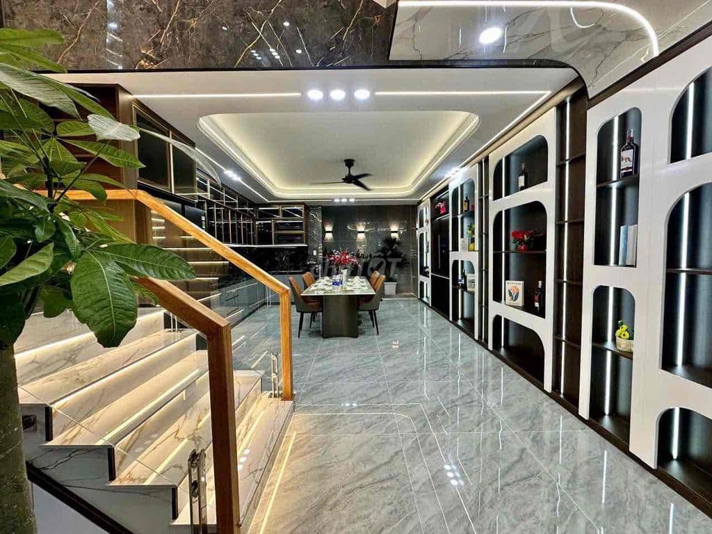 SIÊU PHẨM NHÀ QUẬN 12 - NHÀ NỞ HẬU TÀI LỘC - XÁCH VALI VÀO Ở NGAY - Ảnh 3