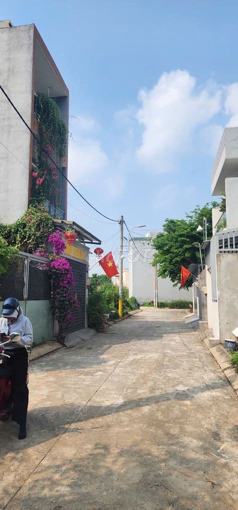 Lô đất 138m2 N8m x D17.5m HẺM XE HƠI cách Lò Lu ( Q9 ) 300m- NHỈNH 5TỶ - Ảnh 2