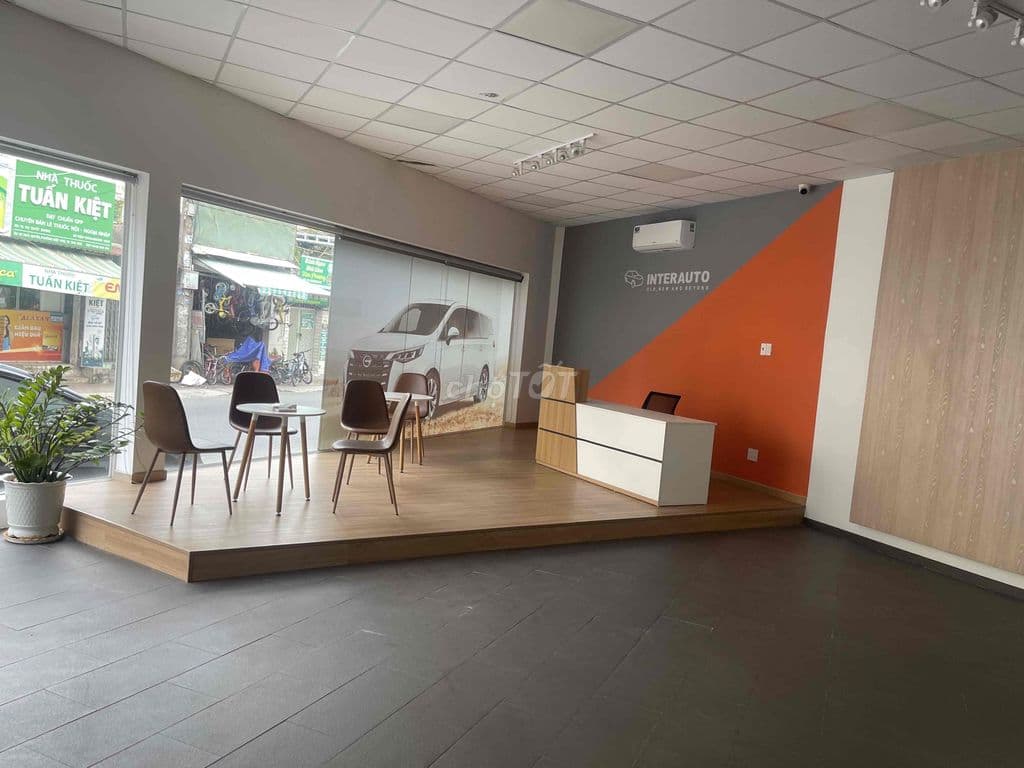 cho thuê nhà nguyên căn có mặt bằng rộng 40m