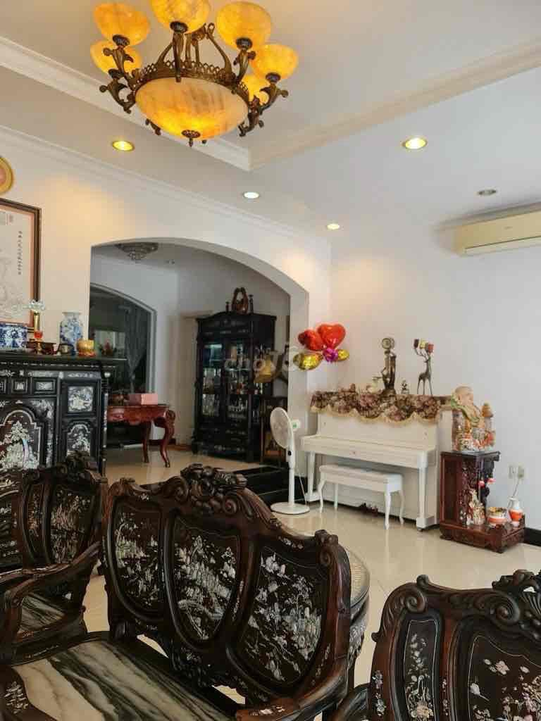 BÁN BIỆT THỰ 153m2 SÁT NGUYỄN VĂN LINH BÌNH CHÁNH - 3 TẦNG - 4PN. - Ảnh 3