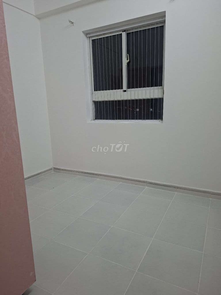 bán gấp căn hộ HQC, góc 69m2, ngay chợ Bình Đièn Q8, 1ty55 sổ lâu dài - Ảnh 2