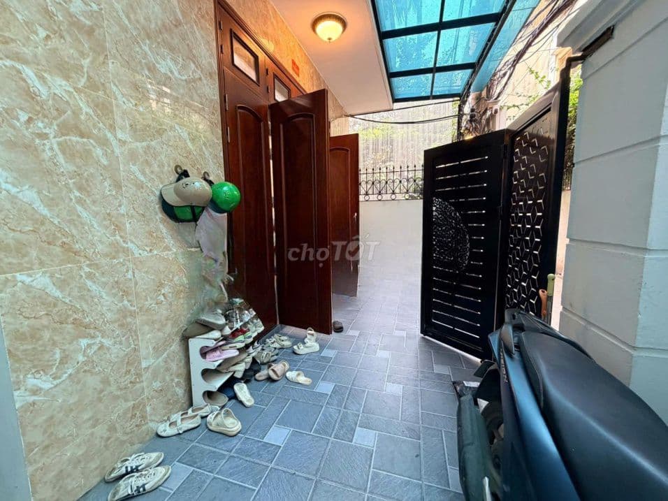 Bán nhà Nguyễn Khang Cầu Giấy 83m 6 tầng thang máy full nội thất - Ảnh 3