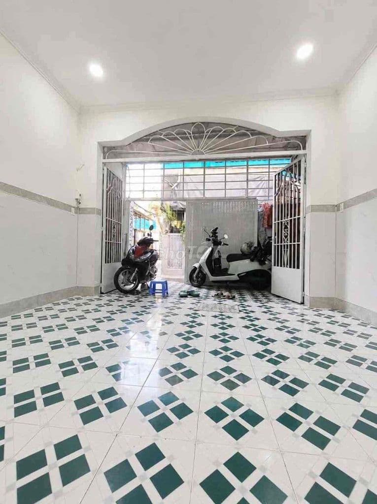 Bán nhà Đông Hưng Thuận 55m² nở hậu đẹp, cách MT 1 căn, giá 4.495 tỷ. - Ảnh 3