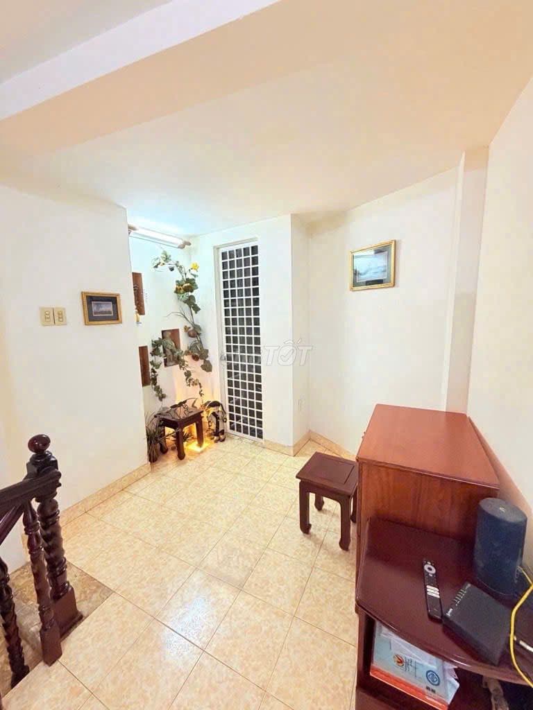 NGUYỄN VĂN TRỖI NGAY CẦU CÔNG LÝ - SÂN RỘNG - 36m2 - 3 TẦNG BTCT ❌ - Ảnh 2