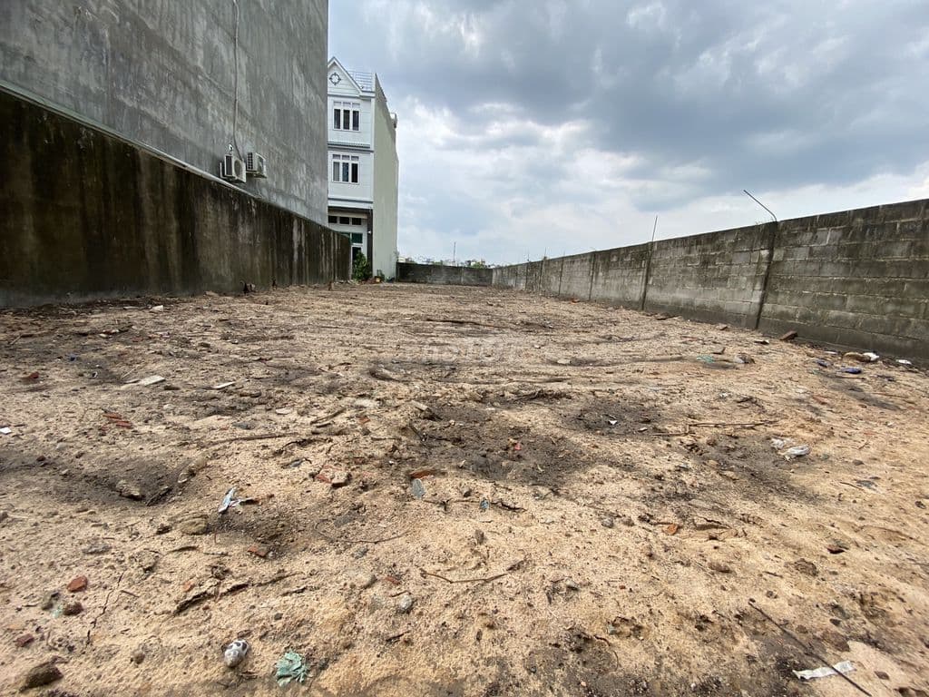 ĐẤT ĐẸP HIẾM 395,3m2 GIÁ TỐT, LONG THẠNH MỸ-Q9, cách HOÀNG HỮU NAM 90m - Ảnh 2