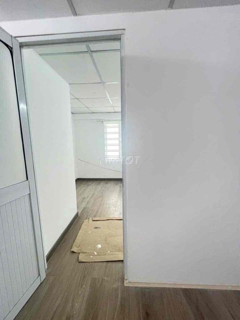 nhà 2 phòng ngủ . hà huy giáp . ngay trường CD điện lực. 740tr - Ảnh 3
