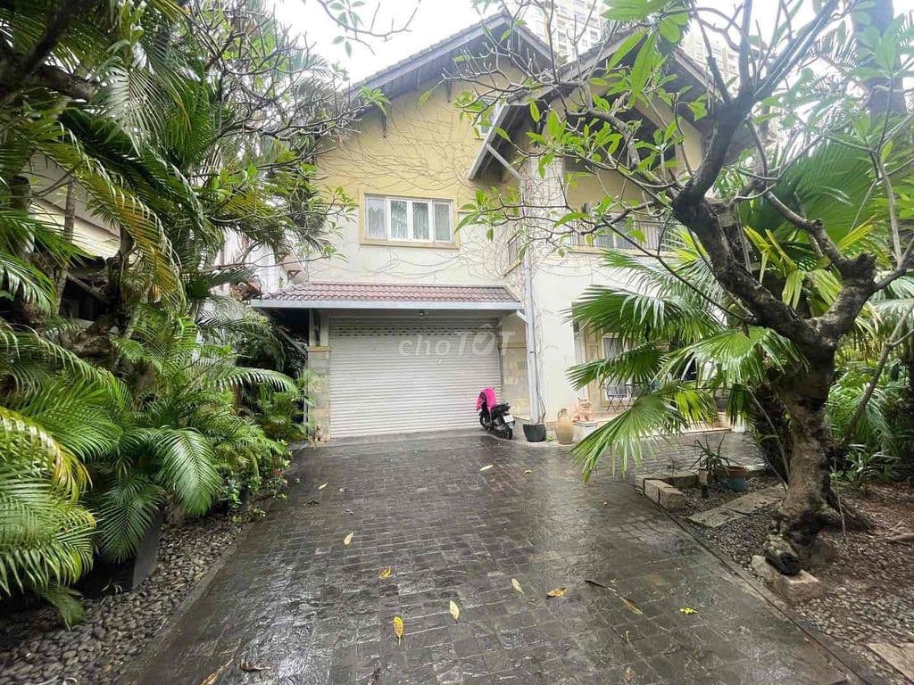 Bán nhà phố Thảo Điền, Quận 2 - 200m2 chỉ 39 tỷ