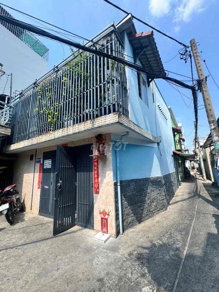 Căn bản nhà góc hai mặt tiền giá rẻ - Ảnh 2