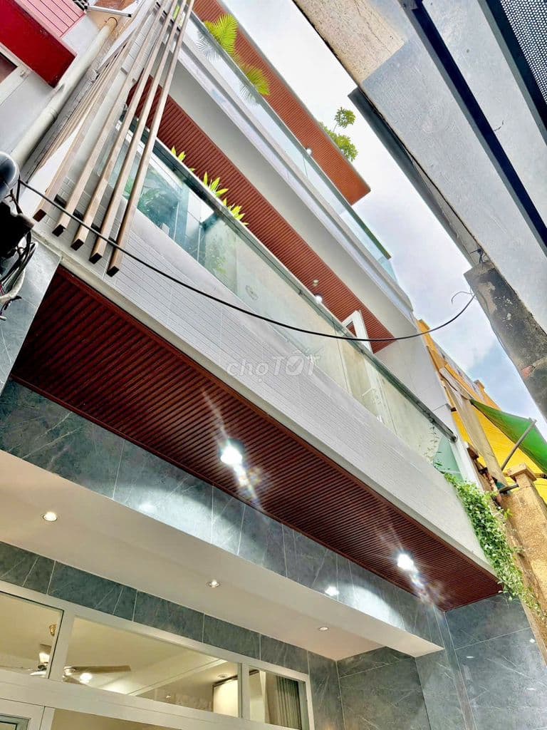 NHÀ MỚI ĐẸP - CÔ BẮC P1 PHÚ NHUẬN - DT 4,5x10m, 4 TẦNG - GIÁ 7,6 TỶ TL