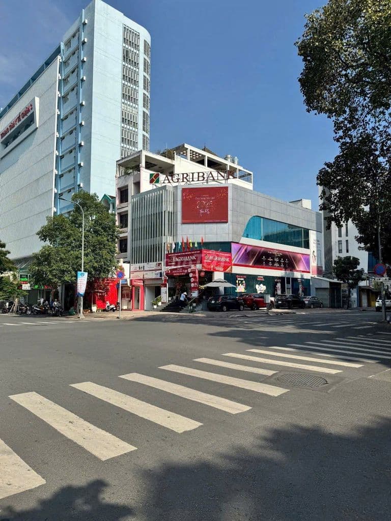 Bán nhà góc 2 mặt tiền Lý Chính Thắng,quận 3 - Ảnh 3