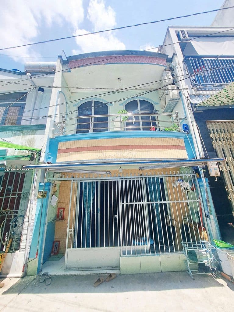 Cần bán gấp - Nhà hẻm 130 Lê Đình Cẩn, P Tân Tạo