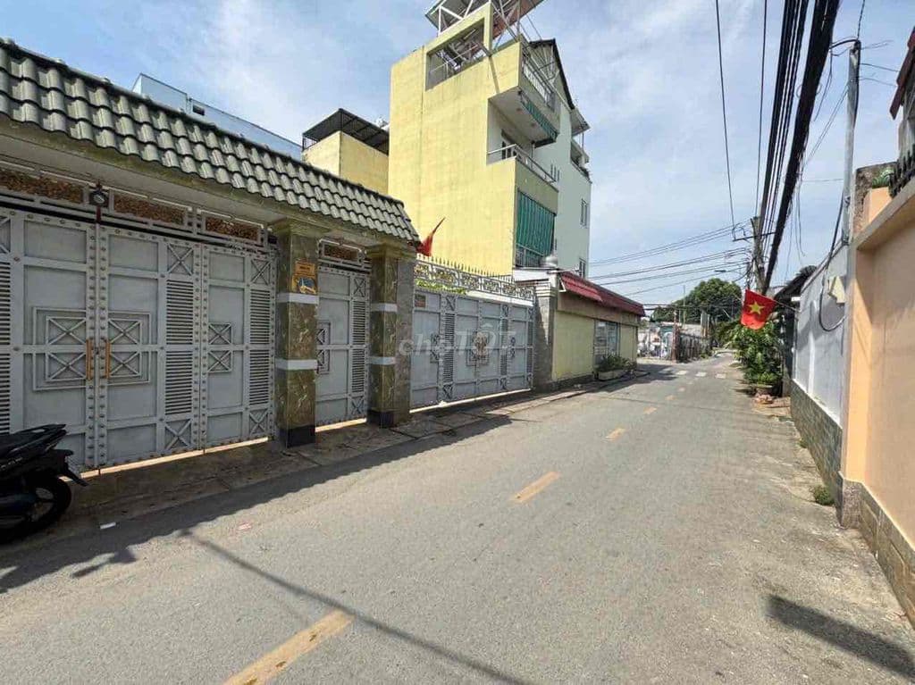 BÁN LÔ ĐẤT MẶT TIỀN ĐƯỜNG 41 PHẠM VĂN ĐỒNG - NGANG 6.5M