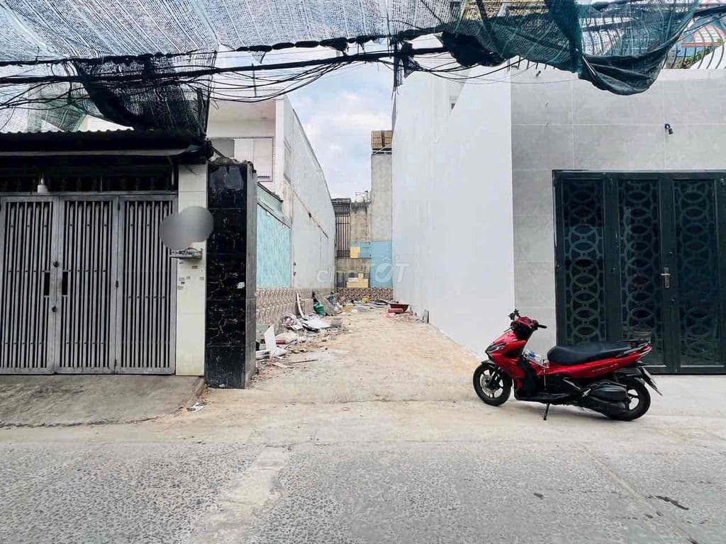 Bán đất p, Bình Tân , 88m2 hẻm 7m thông xe hơi, đất hiện hữu, 4tỷ99 Tl