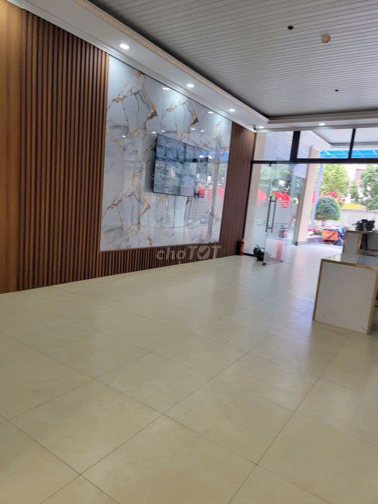 🏡 LẠC LONG QUÂN – VỊ TRÍ ĐẮC ĐỊA HIẾM CÓ – CĂN GÓC - Ô TÔ TRÁNH - Ảnh 2