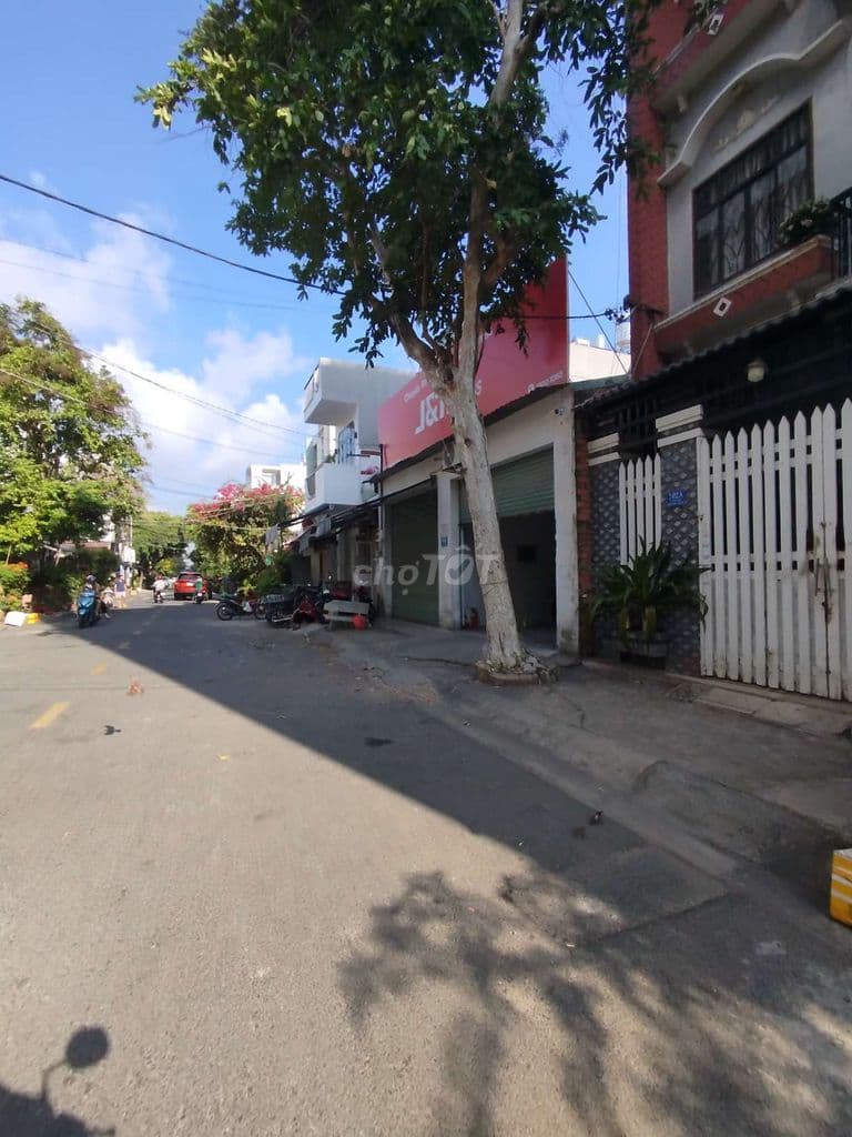 Nhà mặt tiền Lê Cao Lãng 8*18,4m. - Ảnh 3