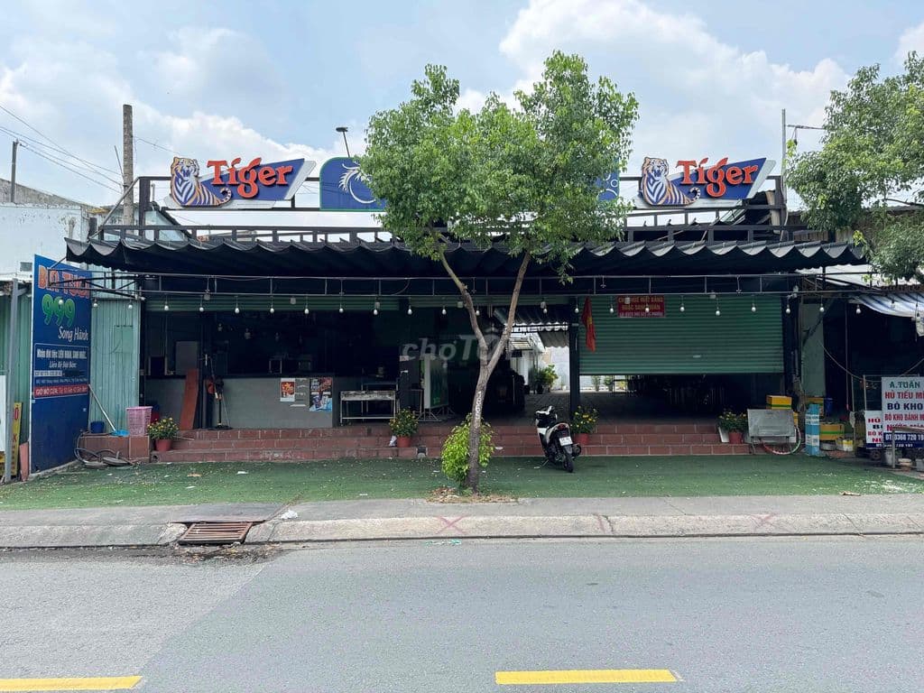 Sang Nhượng hoặc cho thuê mặt bằng theo tháng