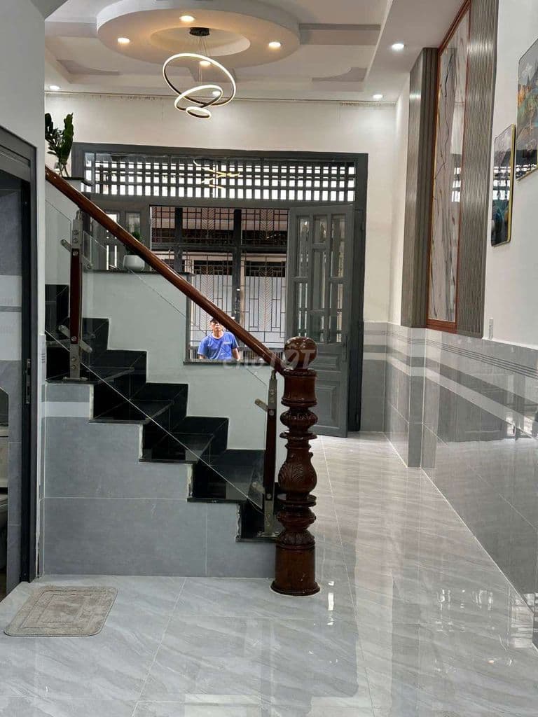 Bán nhà 1/ Đường 18B_ Mã Lò: 4mx10m đúc 1 trệt 1 lầu_ sổ hồng riêng - Ảnh 2