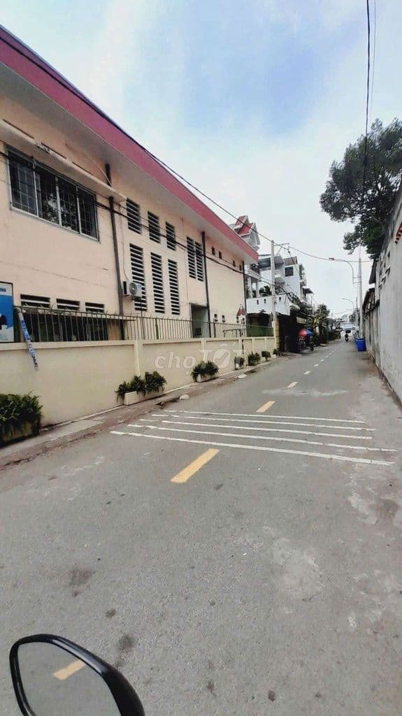 MẶT TIỀN NGAY GIÁO XỨ KHIẾT TÂM - NHIỀU CHỖ ĐẬU Ô TÔ- KINH DOANH VIP