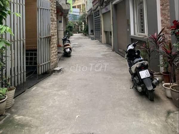 Cần bán đất thổ cư ngõ 23 Bồ Đề - Ảnh 2