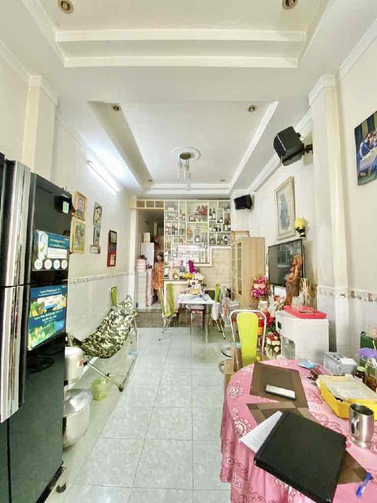 chủ rất gấp bán hạ chào hơn 500 triệu nhà diện tích 70 mét không QH