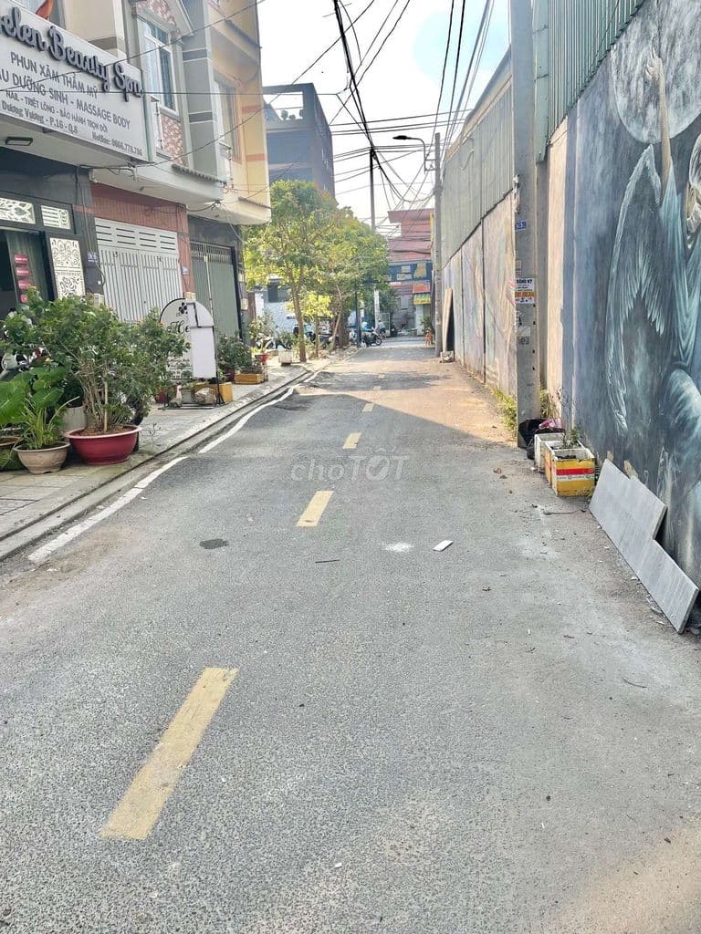 Nhà HXH 5m, diện tích 42m2 ngang 4m, 4 Tầng gồm 4PN+3WC, PK, Bếp, ST