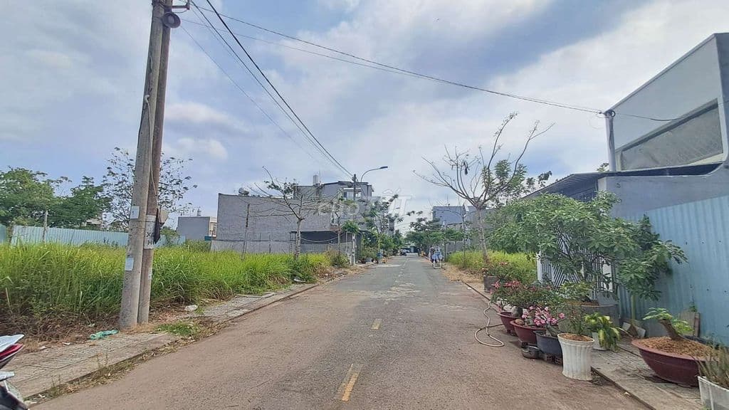 CHỦ CẦN TIỀN BÁN NHANH LÔ ĐẤT SẠCH ĐẸP LONG PHƯỚC QUẬN 9 - Ảnh 2