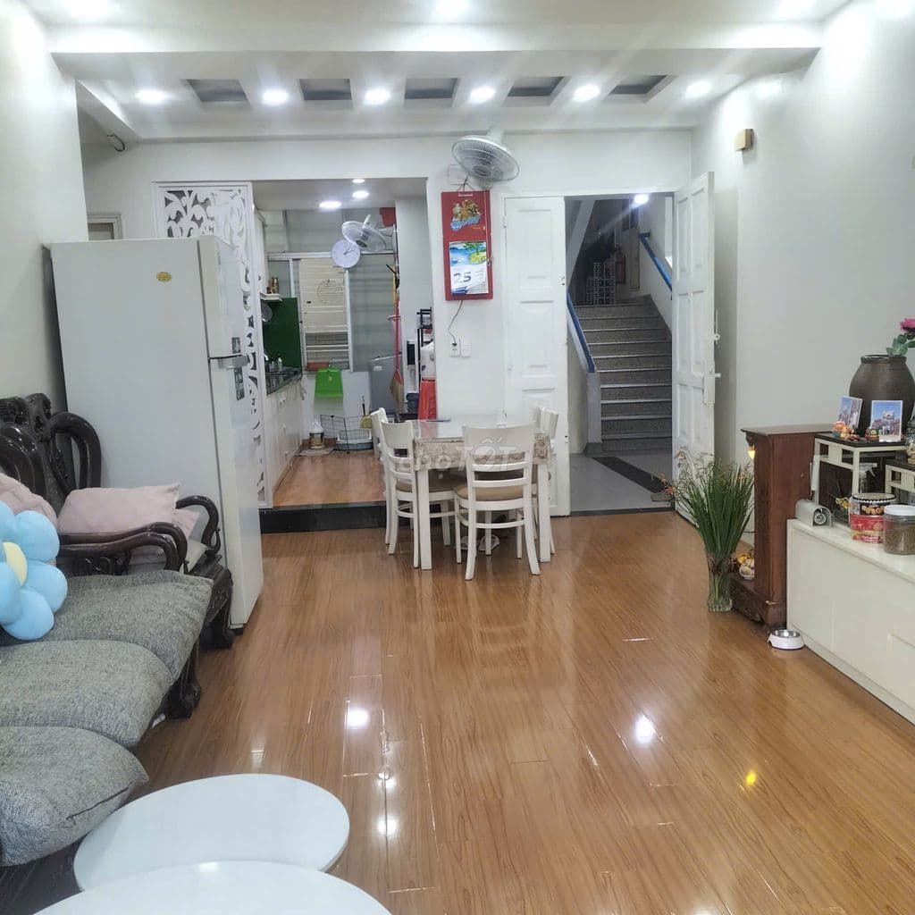 BÁN CĂN HỘ C1C2 MAN THIỆN 2PN1WC 72M2