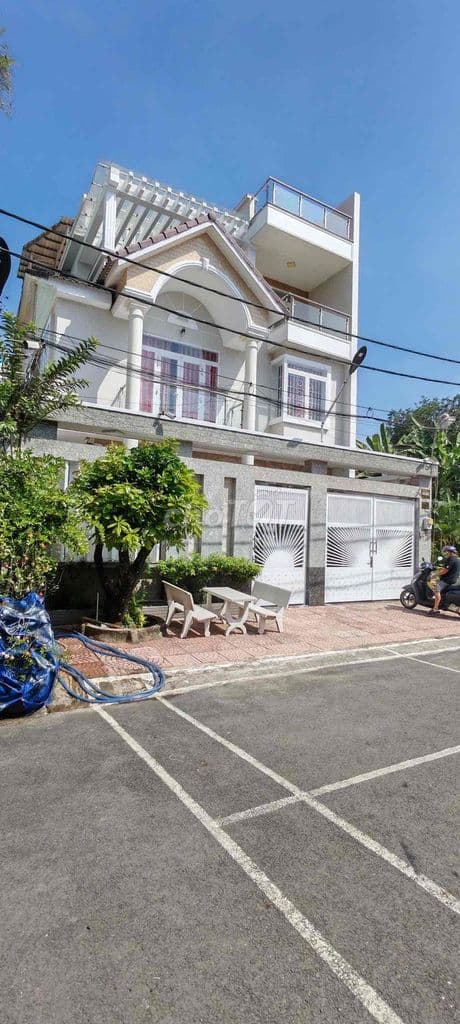 BIỆT THỰ 3 TẦNG 200M2(10x20) - KDC VĨNH LỘC - PH Ở VÀ MỞ VP-CTY