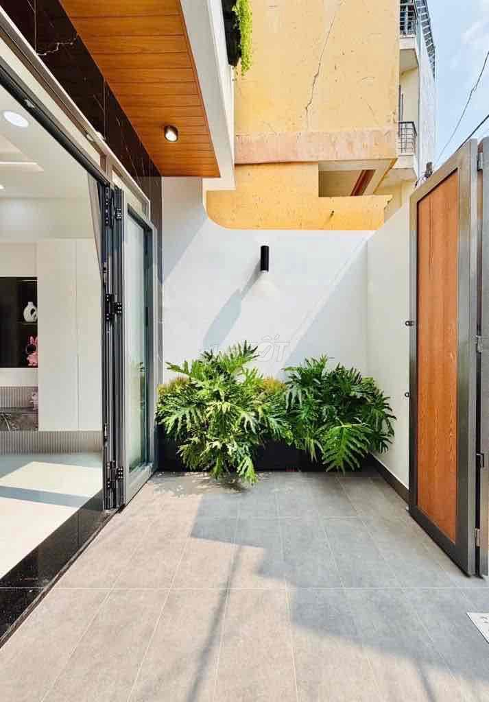 Siêu Phẩm đẹp Ngay Nguyển Văn Công Gò Vấp Giáp Phú Nh - Ảnh 3