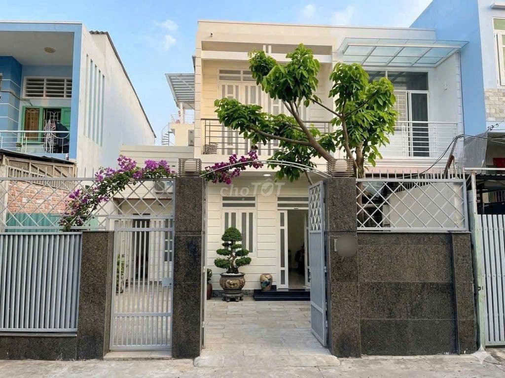 Nhà 74m 1 Lầu Hẻm 4m Thông Q4
