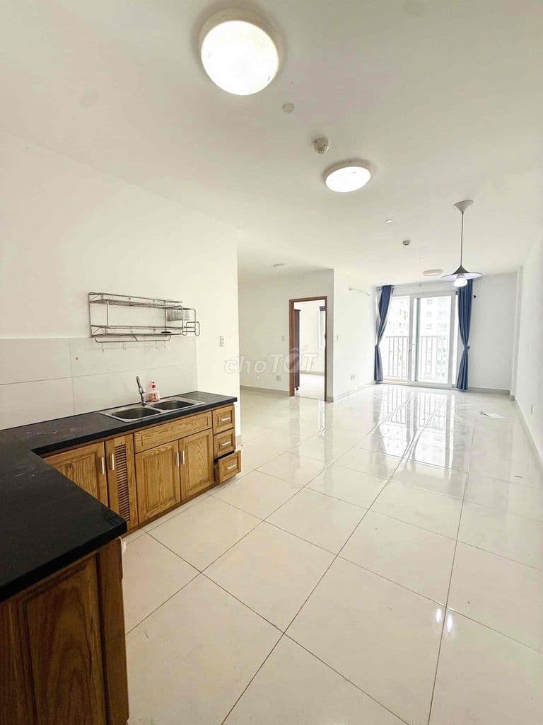 BÁN CĂN HỘ TARA 59m2 GIÁ 3.3 TỶ , Nhà Sẵn Sổ Hồng Sẵn Q8