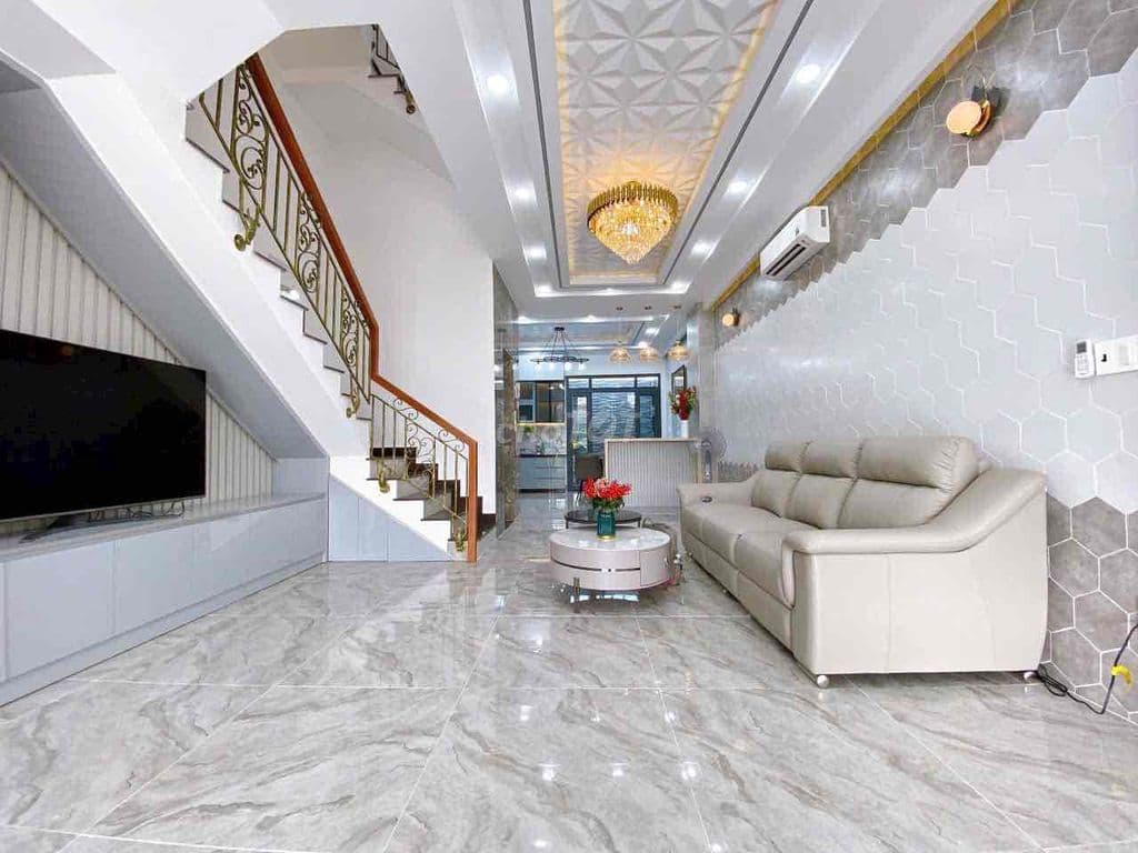 NHÀ PHỐ CÓ THANG MÁY - XÂY DỰNG MỚI KHU DÂN CƯ DÂN TRÍ HUỲNH TẤN PHÁT - Ảnh 3