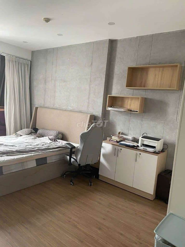 Bán gấp căn hộ Kingston, Quận Phú Nhuận, 2 phòng ngủ, đã có sổ hồng.