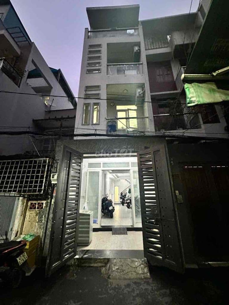 Căn hộ Dịch Vụ ngay trung tâm quận 3, dòng tiền khủng 35tr/ tháng