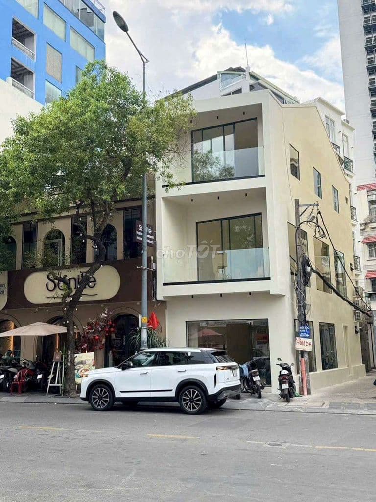 Hot!Bán căn góc 2 MT Nhất Chi Mai sát nhà Ga T3