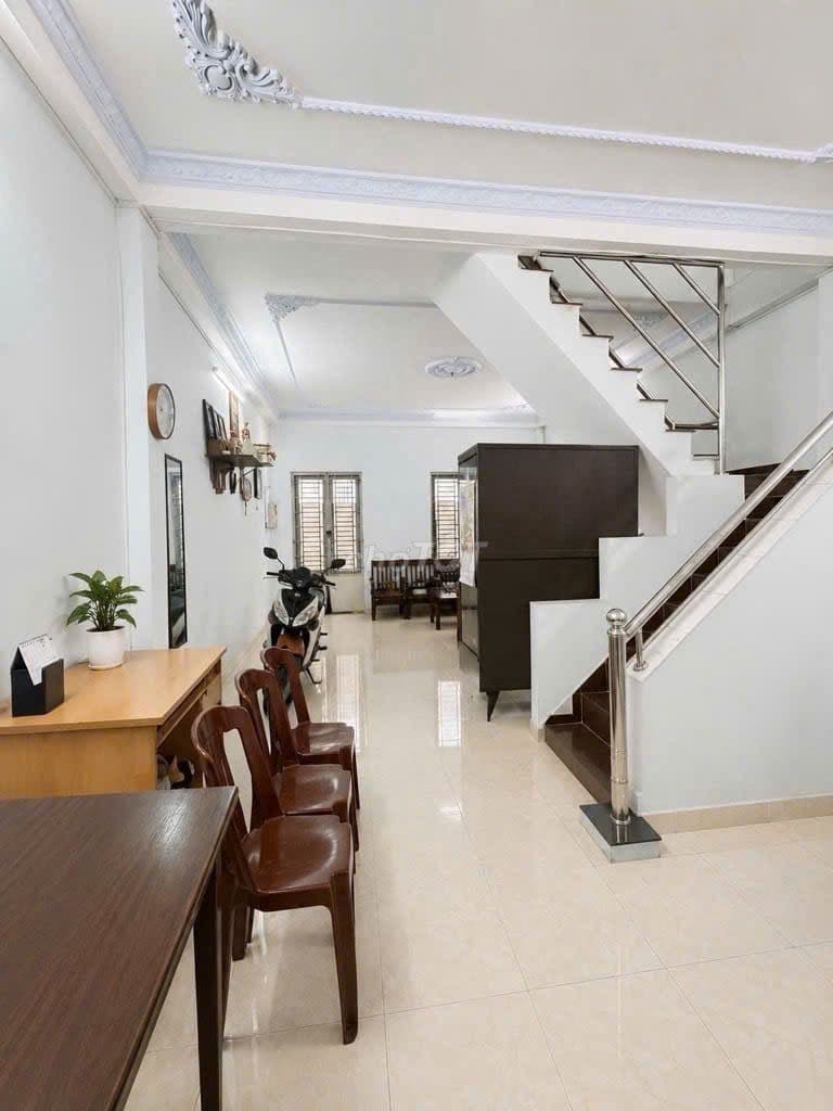 NHÀ SANG TRỌNG 2 TẦNG_5 x 11m_KHU VIP TÔ HIỆU_TÂN PHÚ_HẺM Ô TÔ_4.8 TỶ - Ảnh 3