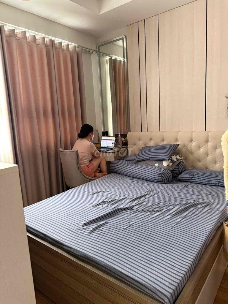 Cần bán căn hộ có sổ view thoáng full nt 68m 2pn giá chỉ 4 tỷ 450 - Ảnh 2