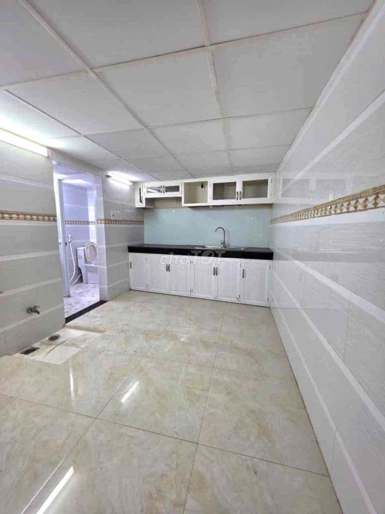 Quận 5, chung cư An Bình, sổ hồng riêng đầy đủ, nhà có thêm lửng, 3pn - Ảnh 3