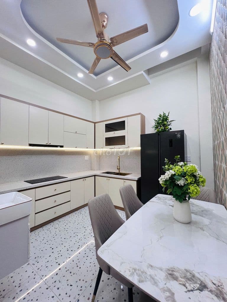 Nhà Gò vấp 4 PN, sân thượng trước sau -Full Nội Thất - Hẻm 4M - Ảnh 3