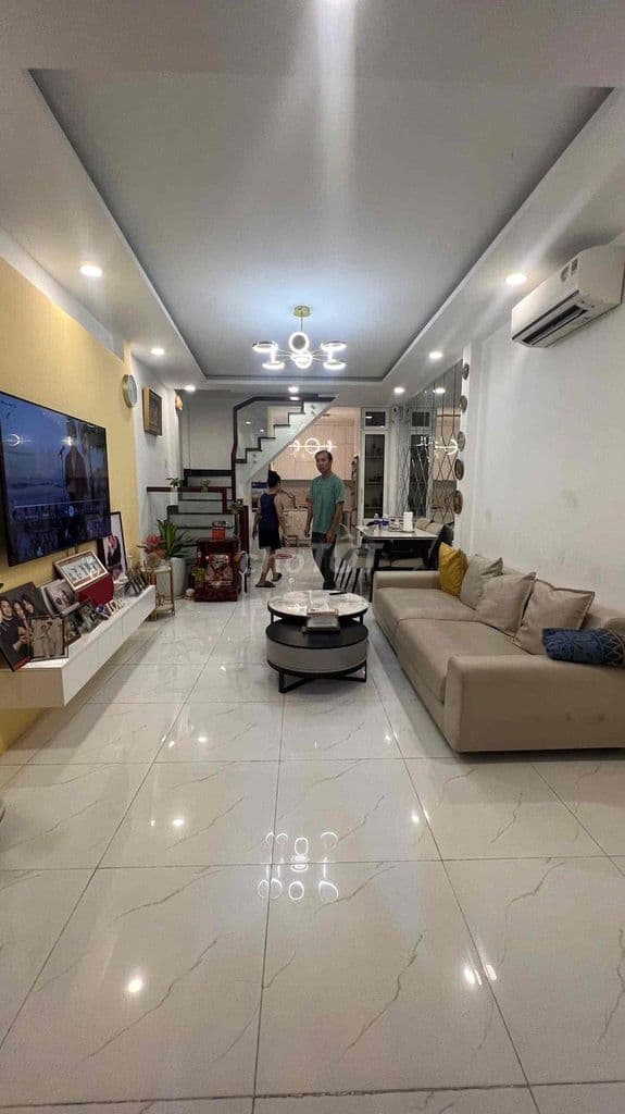 Giảm hẳn 1 Tỷ hẻm xe hơi thông Ngay Ẩm Thực Phan Xích Long Phú Nhuận - Ảnh 2