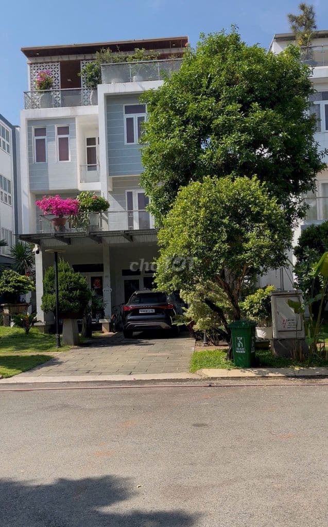 Bán biệt thự Villa Park Bưng Ông Thoàn và Liên Phường