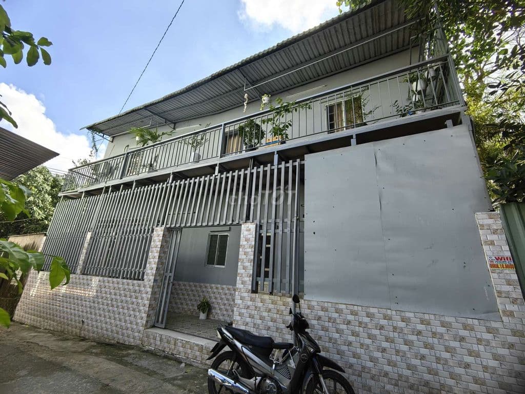 Bán nhà HXH thông Đ Huỳnh Thị Mài. Dt: 12x4. 2 tầng. Giá 2,8 tỷ.