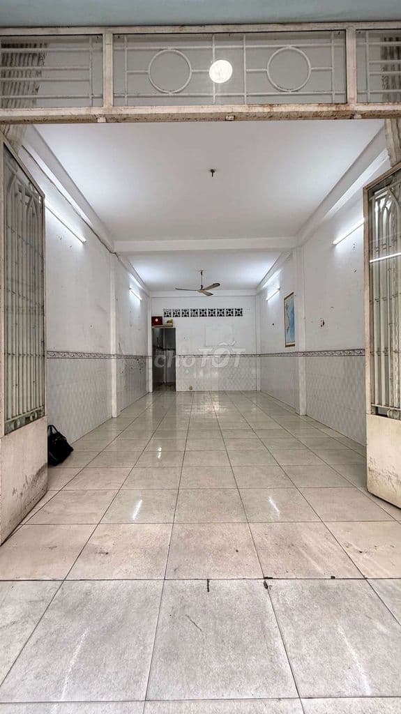 🏡 NHÀ TRUNG TÂM TÂN PHÚ – VỊ TRÍ VÀNG, HẺM XE TẢI 8M THÔNG THOÁNG . - Ảnh 2