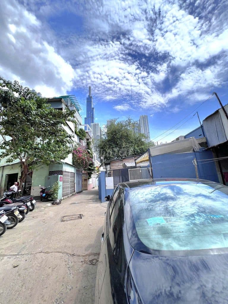 16,5 TỶ BÁN 14 TỶ CÒN THƯƠNG LƯỢNG - HẺM Ô TÔ 6M 82M2 VIEW LANDMARK 81