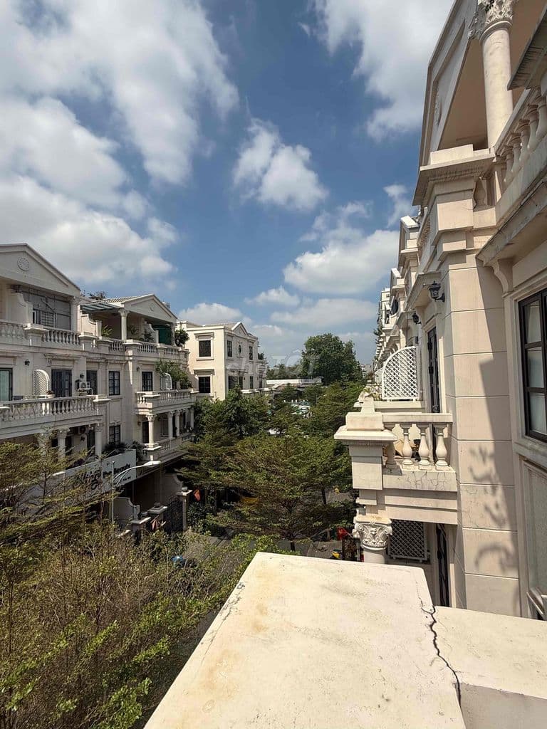 Cho thuê nguyên sàn văn phòng Cityland