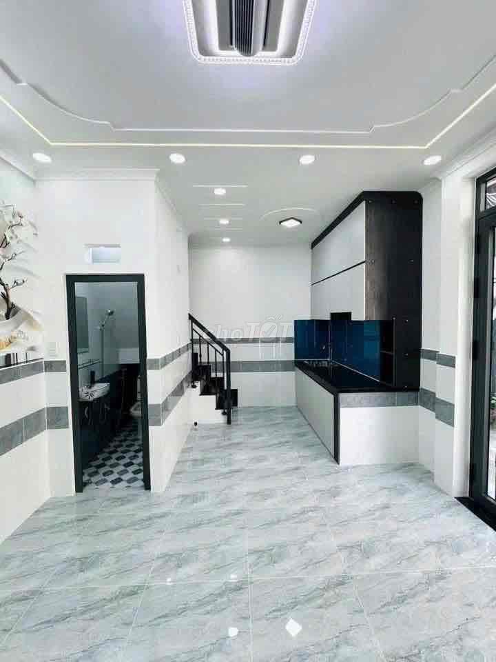 CHÍNH CHỦ GỬI CĂN NHÀ 855 TRIỆU - GẦN NGÃ TƯ PHAN VĂN HỚN - Ảnh 3