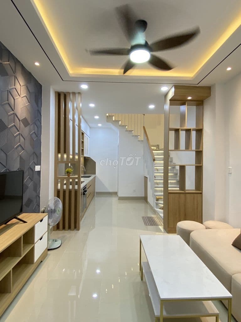 SIÊU PHẨM LUNG LINH GIÁP SÂN BAY VIEW TRIỆU ĐÔ 40M SỔ RIÊNG HẺM THÔNG - Ảnh 2