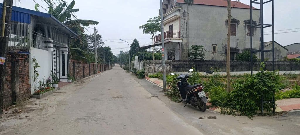 Bán Lô đất 100m Mặt tiền 7m gần Công Nghệ Cao, Gần Đại Học Quốc Gia