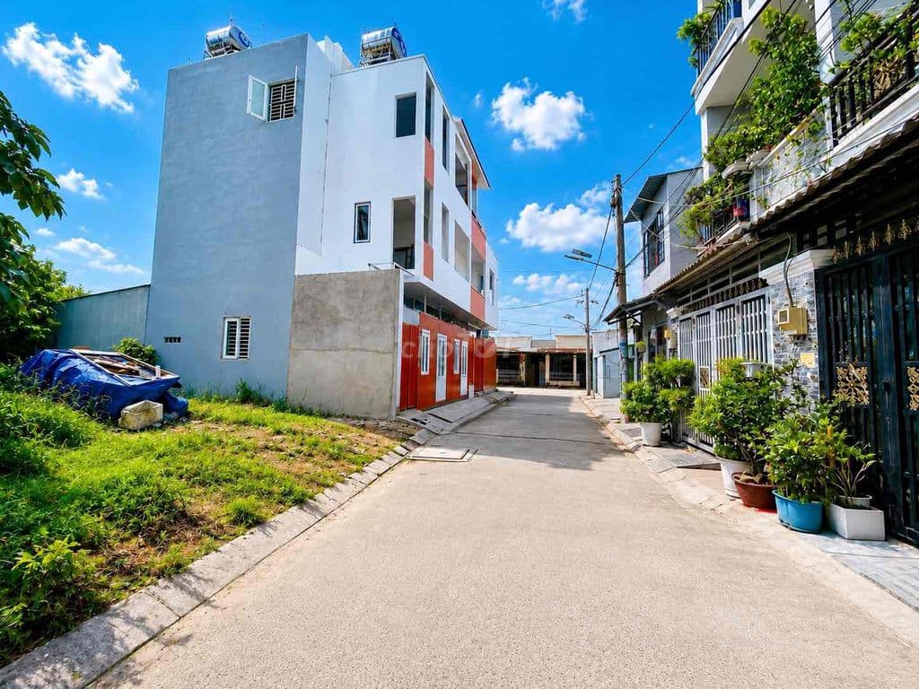 BÁN ĐẤT NGAY TRUNG TÂM HÀNH CHÍNH XÃ NHÀ BÈ, 133M2, HXH, NGANG 8,2M - Ảnh 3