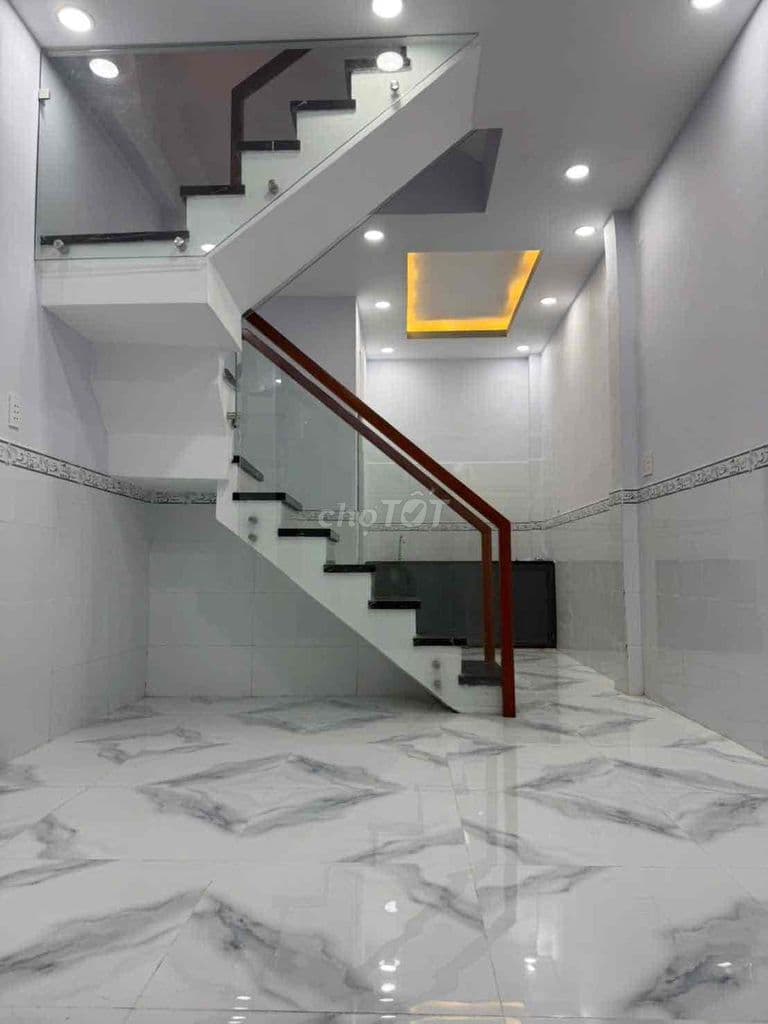 chính chủ bán gấp nhà hẻm 585 Nguyễn Thị Thập Ftân Hưng Quận 7 - Ảnh 2